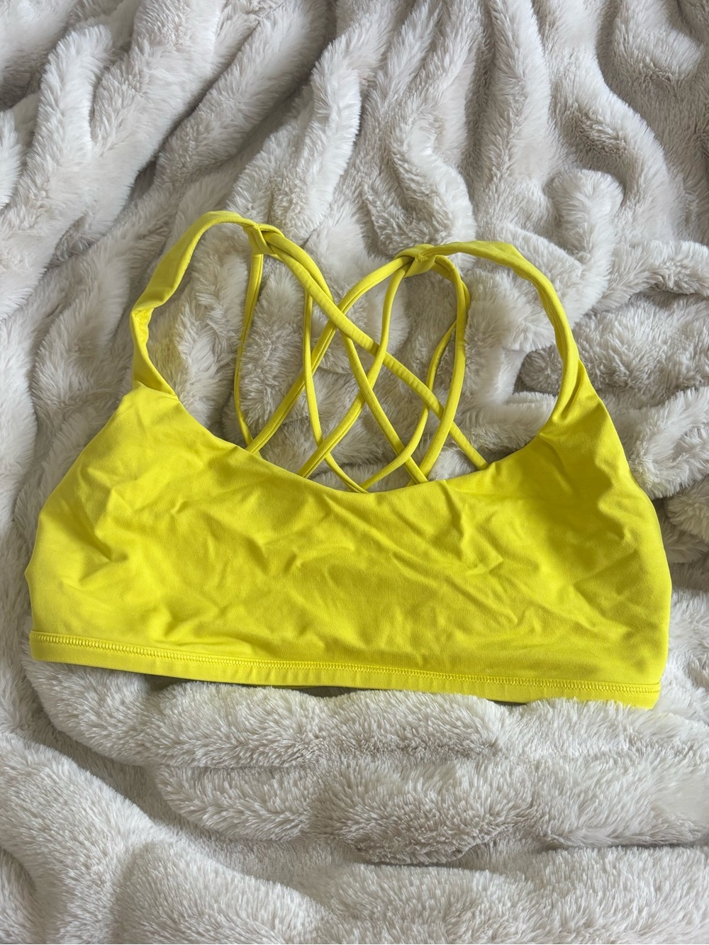 Lululemon free to be wild bra - yellow - size 8